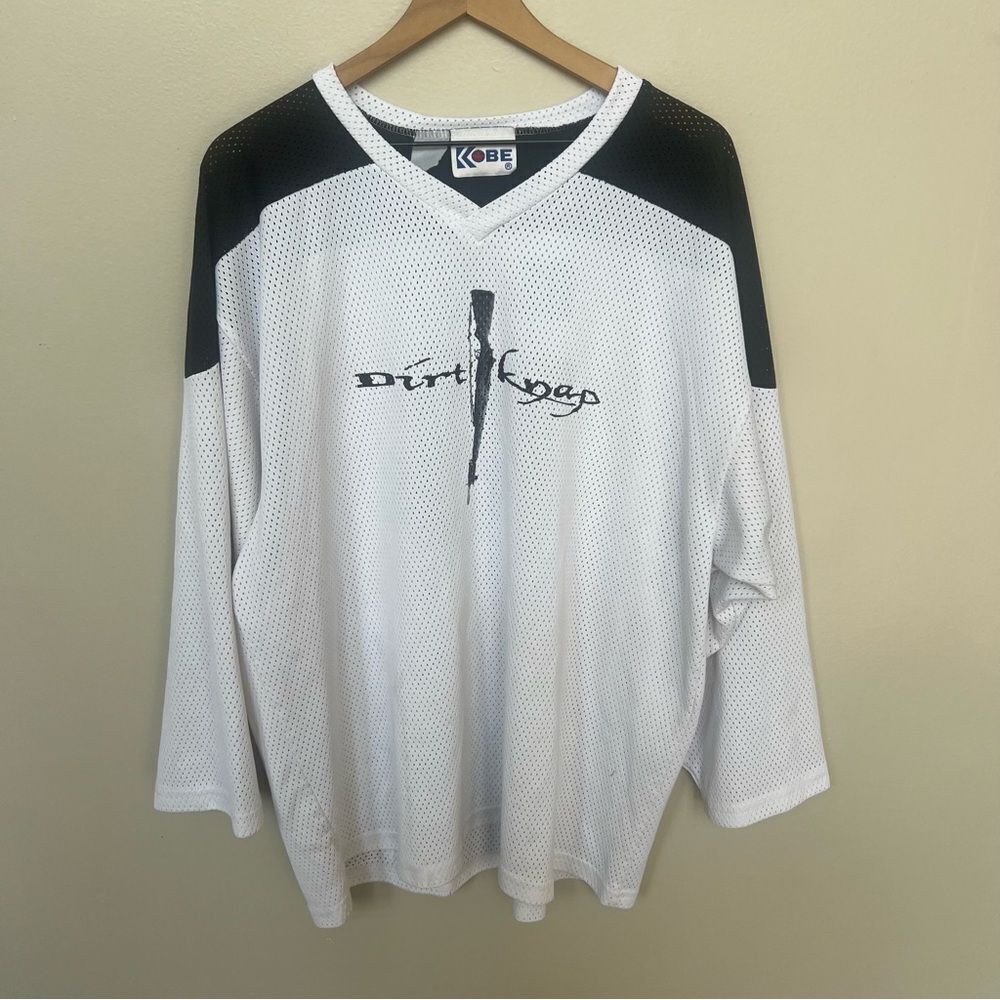 Kobe Sportswear Canada RARE Vintage Hockey Jersey Becker 16 Dirt Knap White XXL